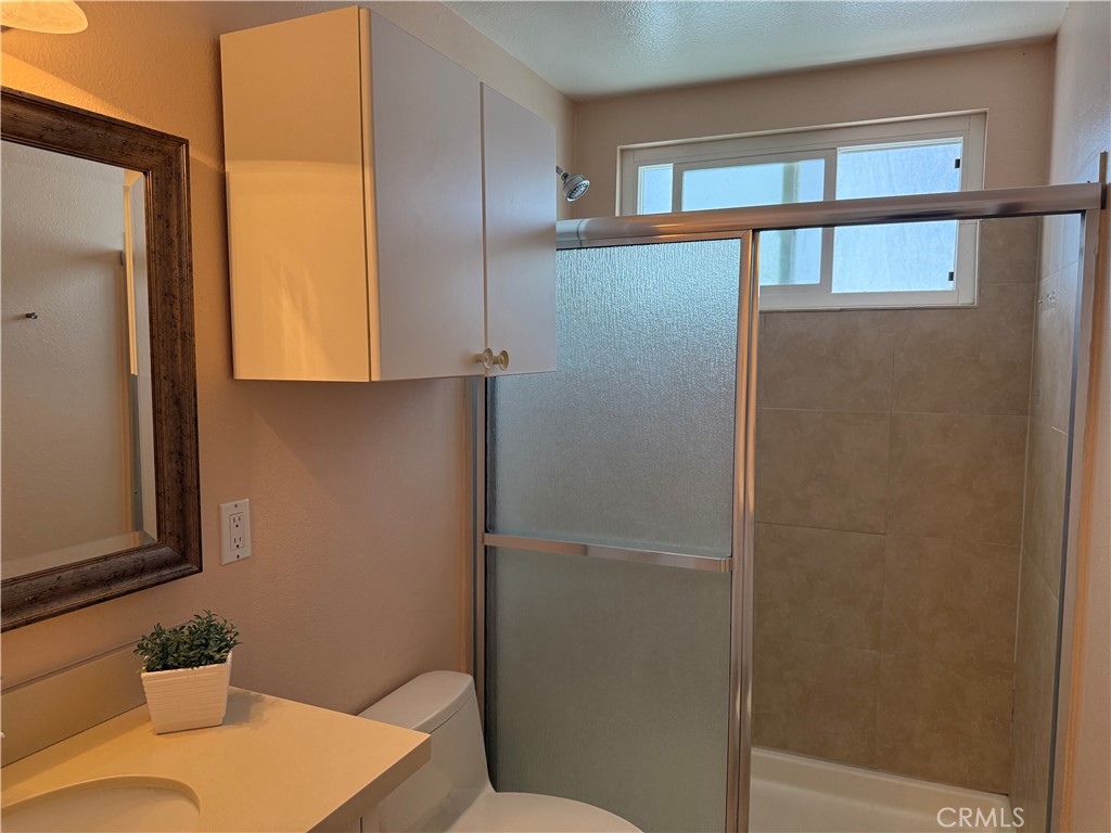 514 .5 Marigold Ave 1/2B