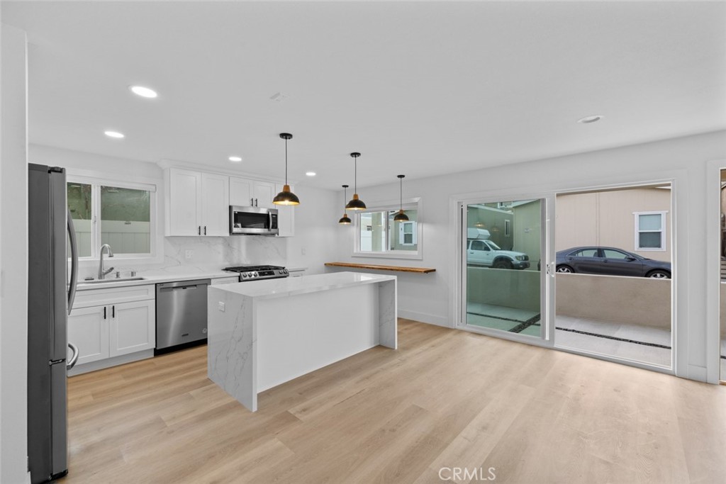 210 Grant Street A