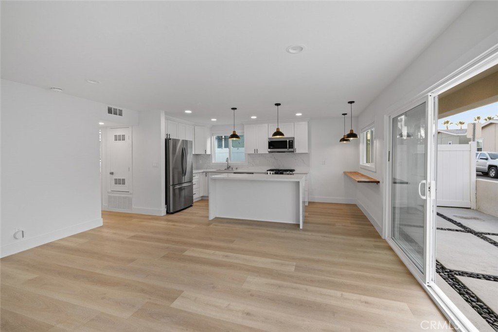 210 Grant Street A