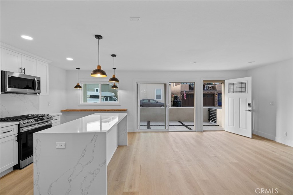 210 Grant Street A