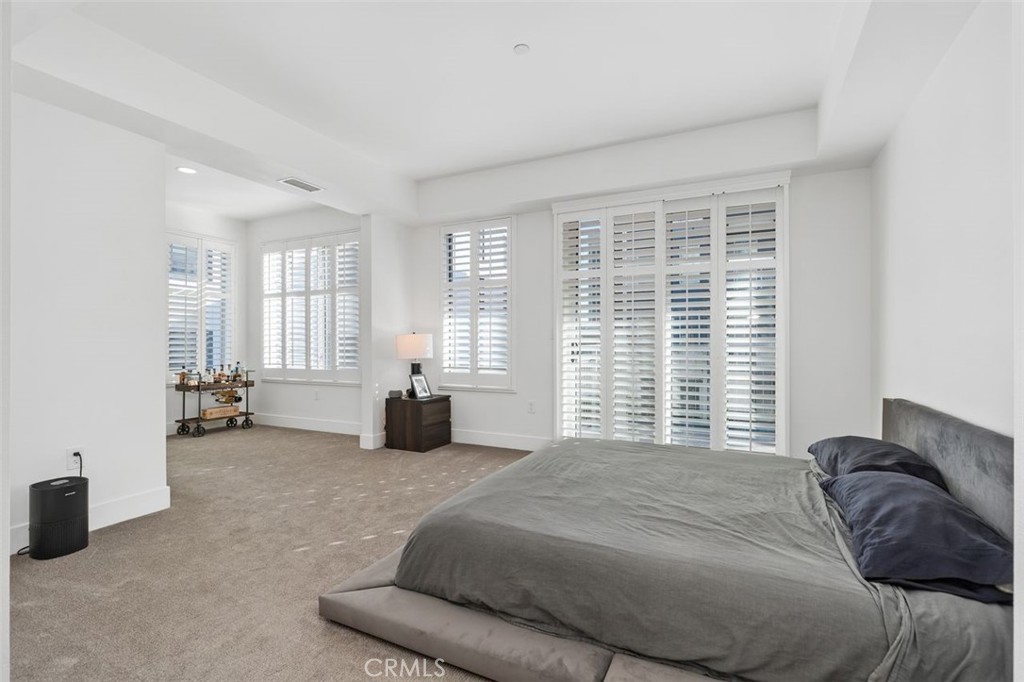 150 The Promenade N 202