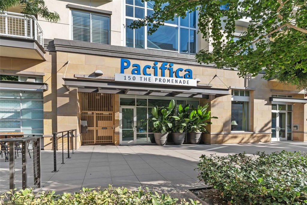 150 The Promenade N 202