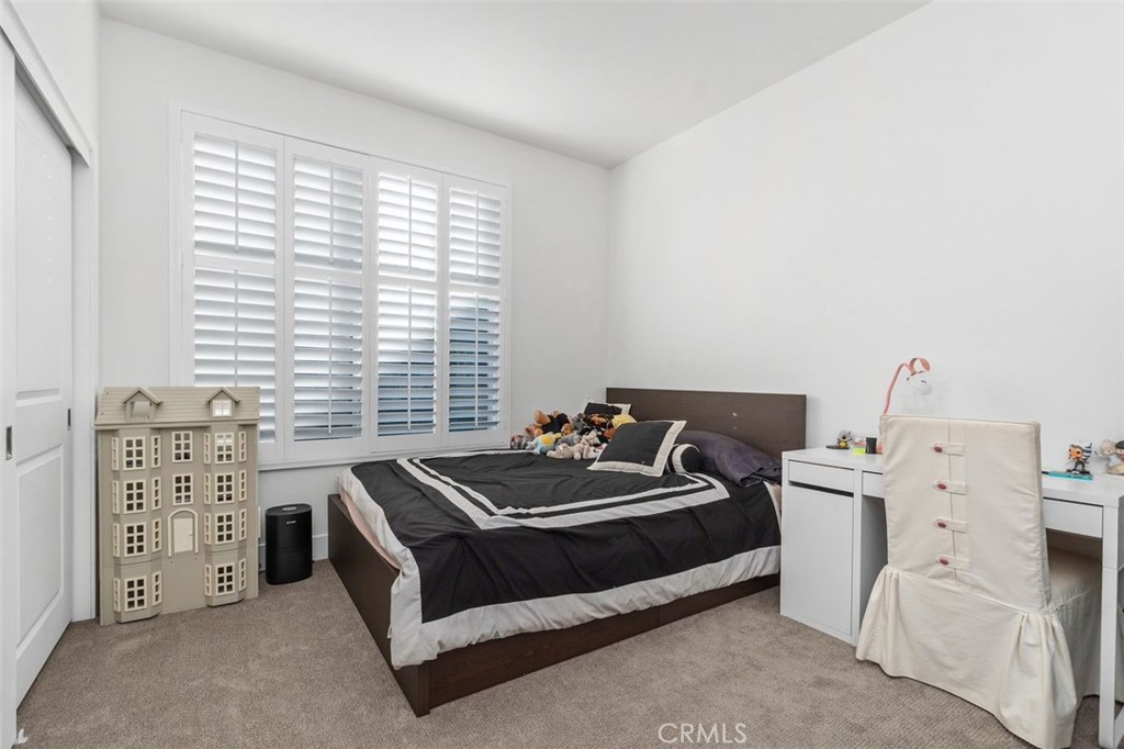 150 The Promenade N 202