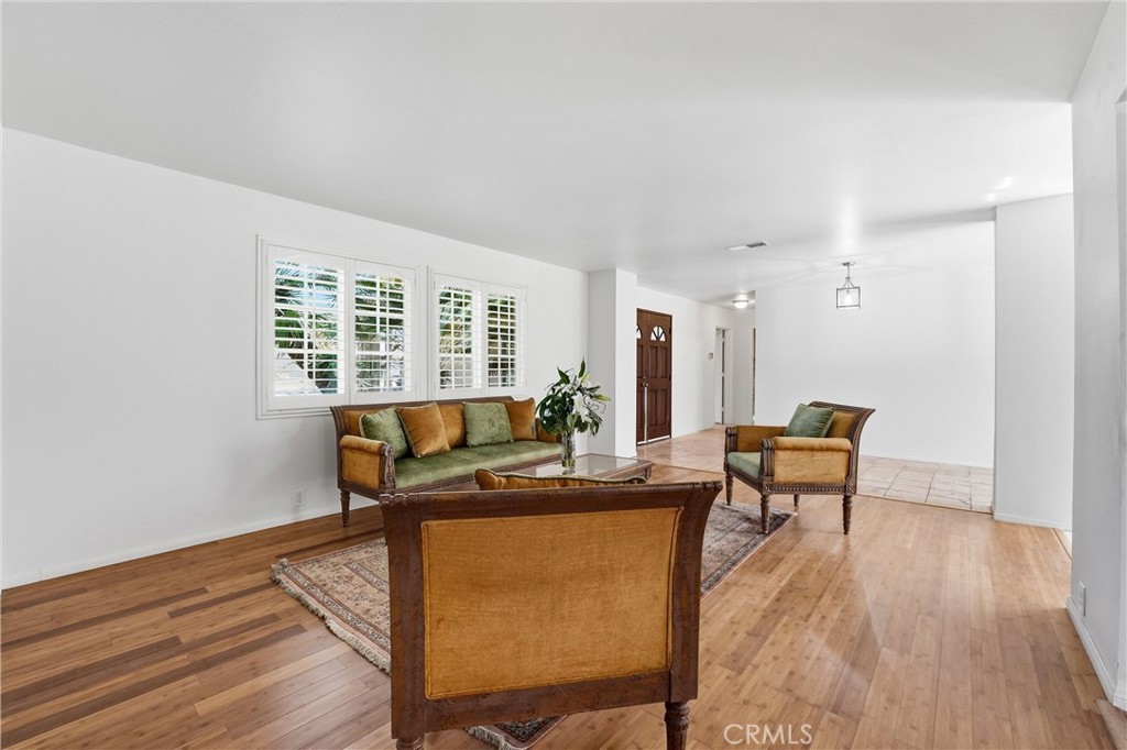 330 Moore