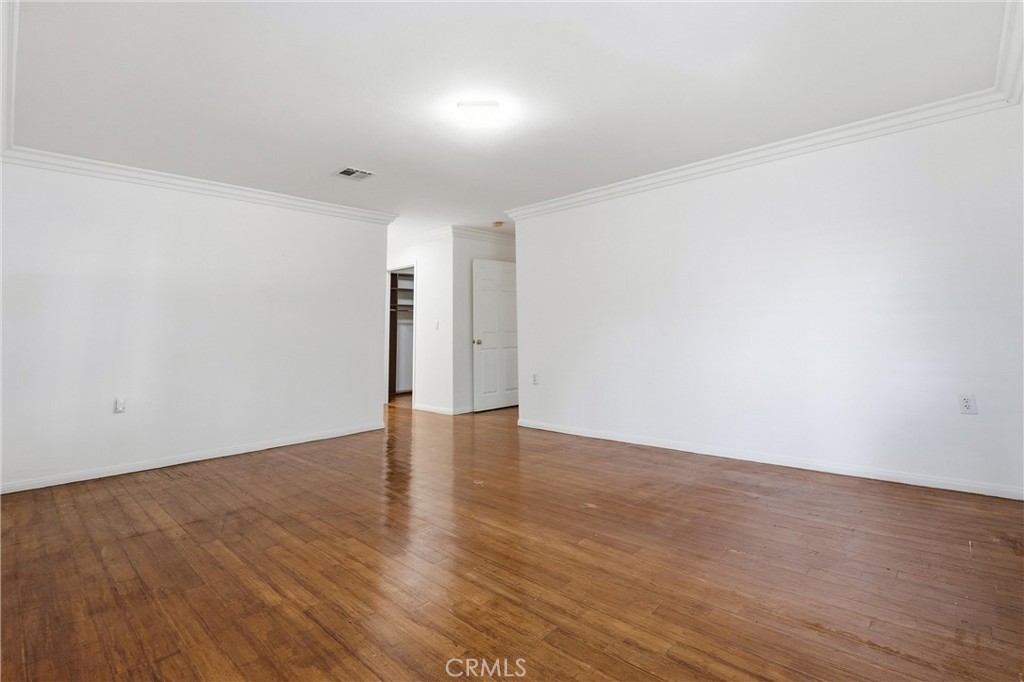 330 Moore