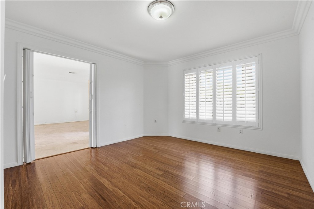 330 Moore
