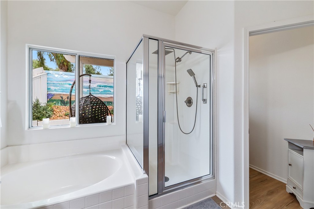 3955 Escala cove