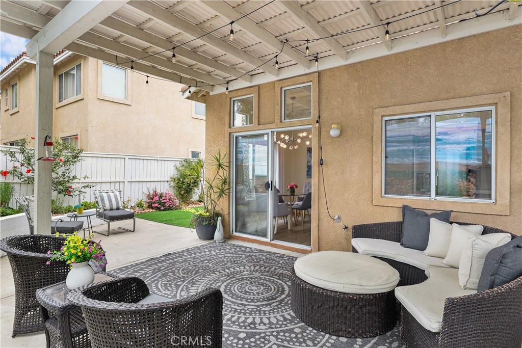 3955 Escala cove