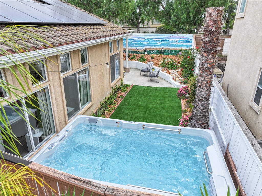 3955 Escala cove