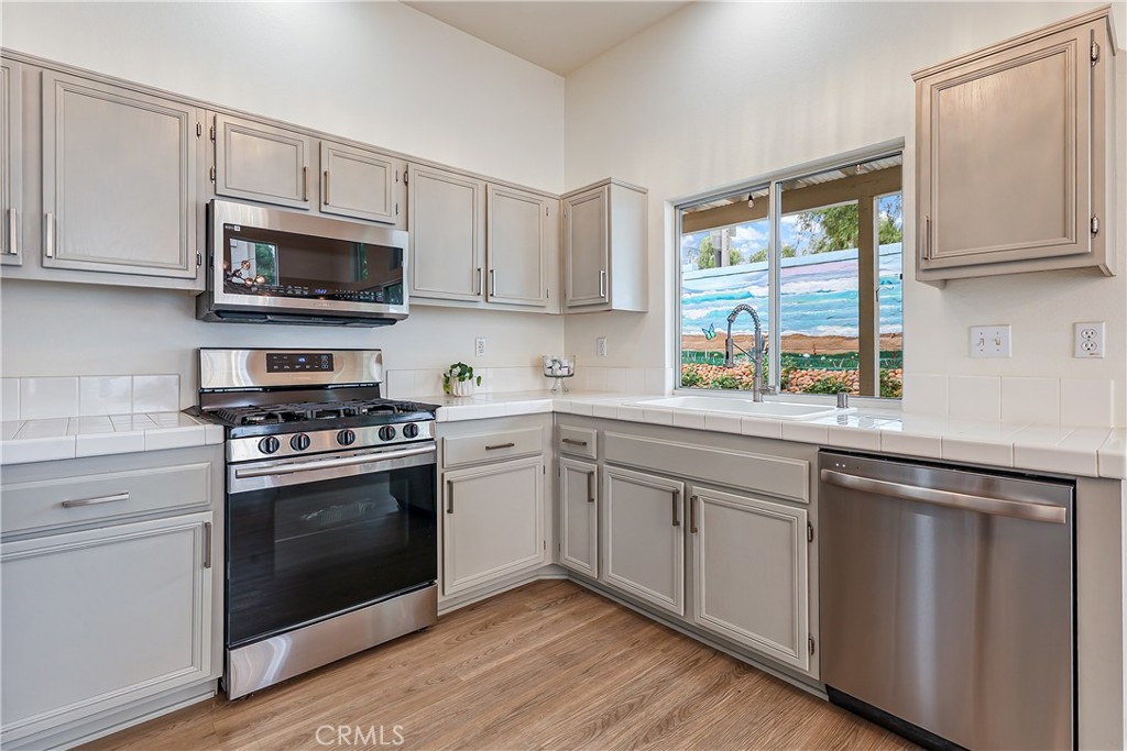 3955 Escala cove