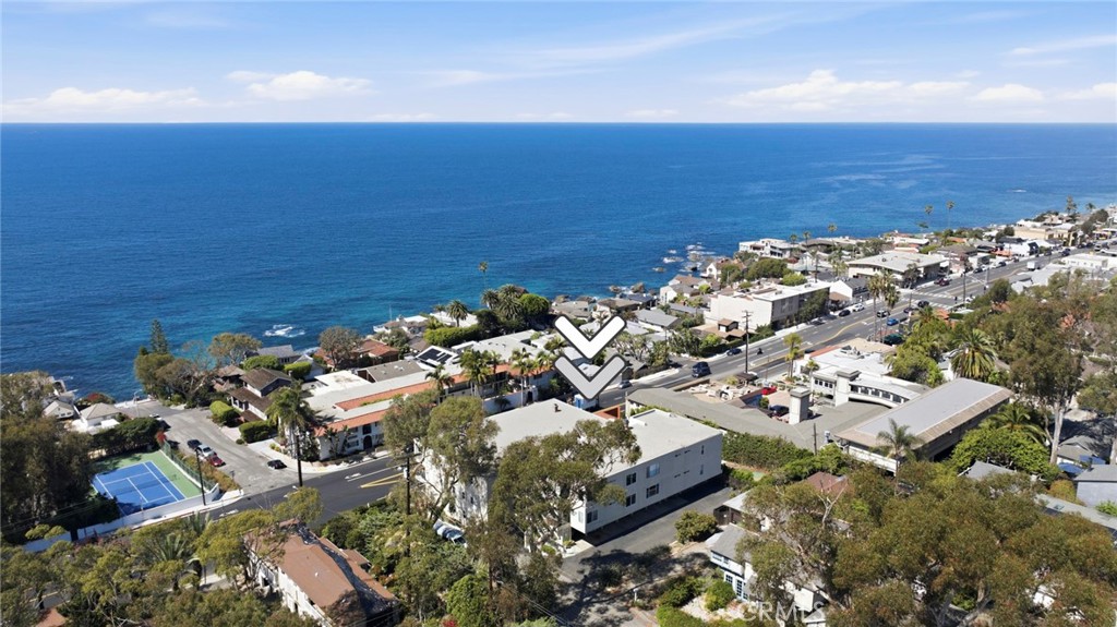 240 Moss Street 8