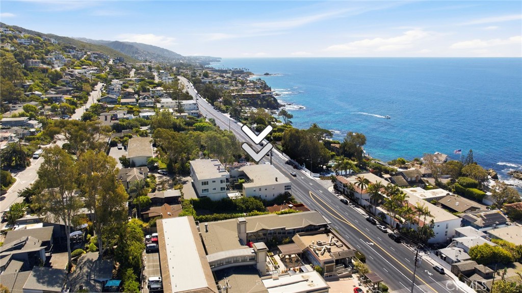 240 Moss Street 8