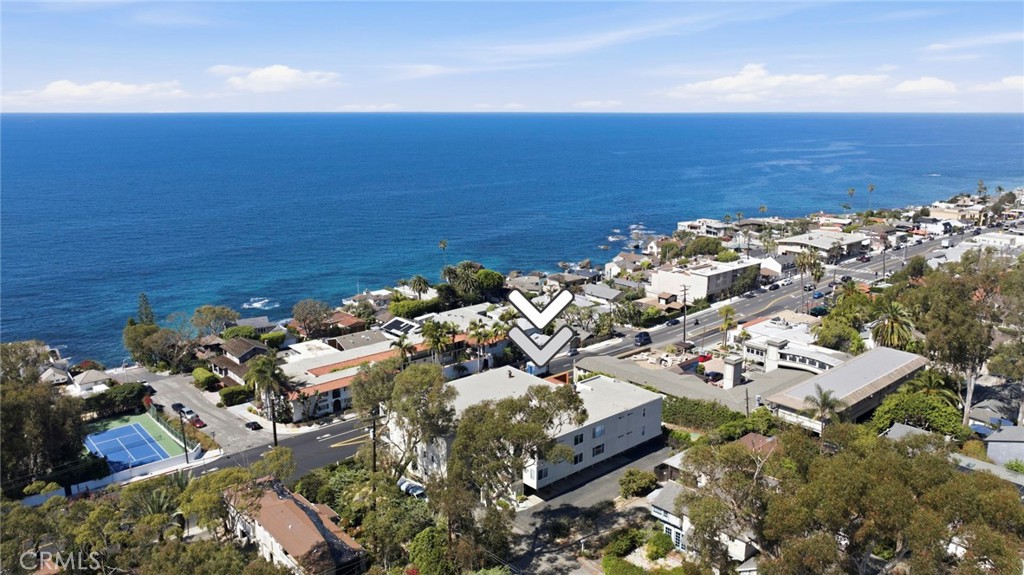 240 Moss Street 8