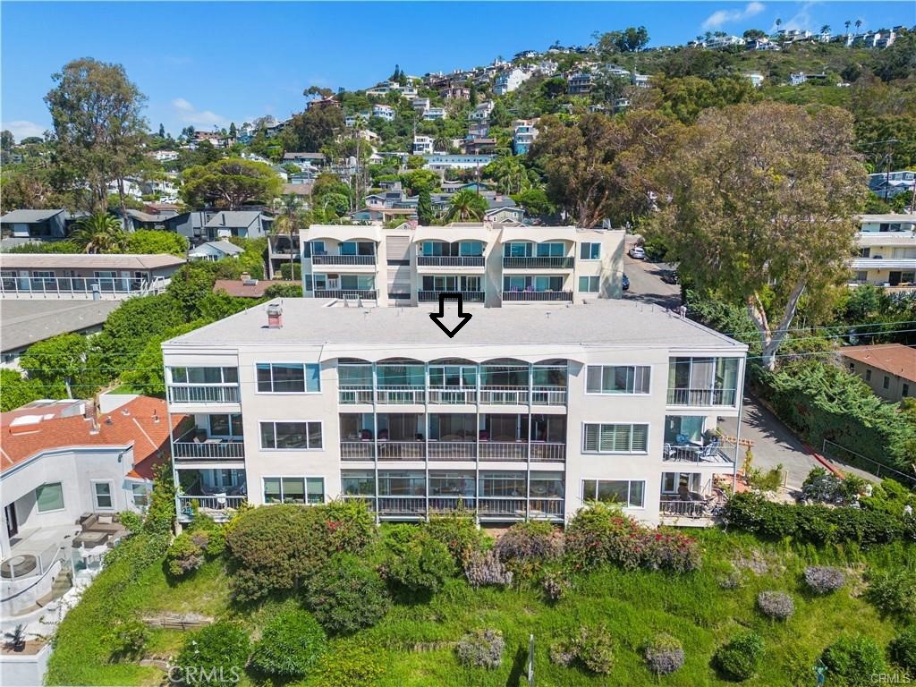 240 Moss Street 8