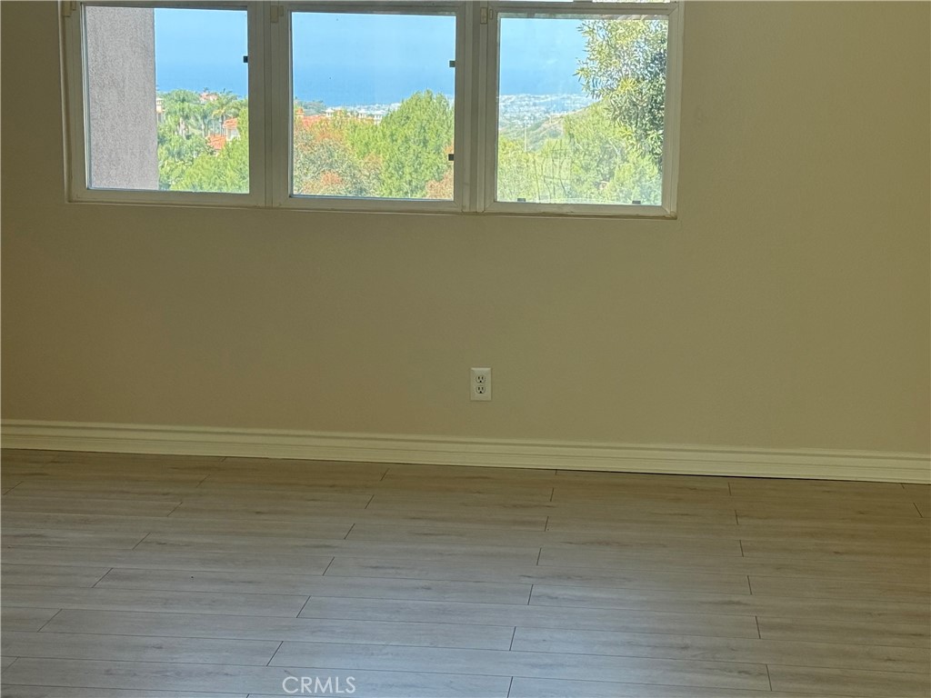 17 Savona Court