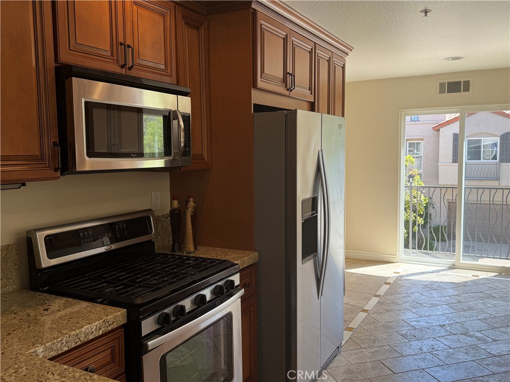17 Savona Court