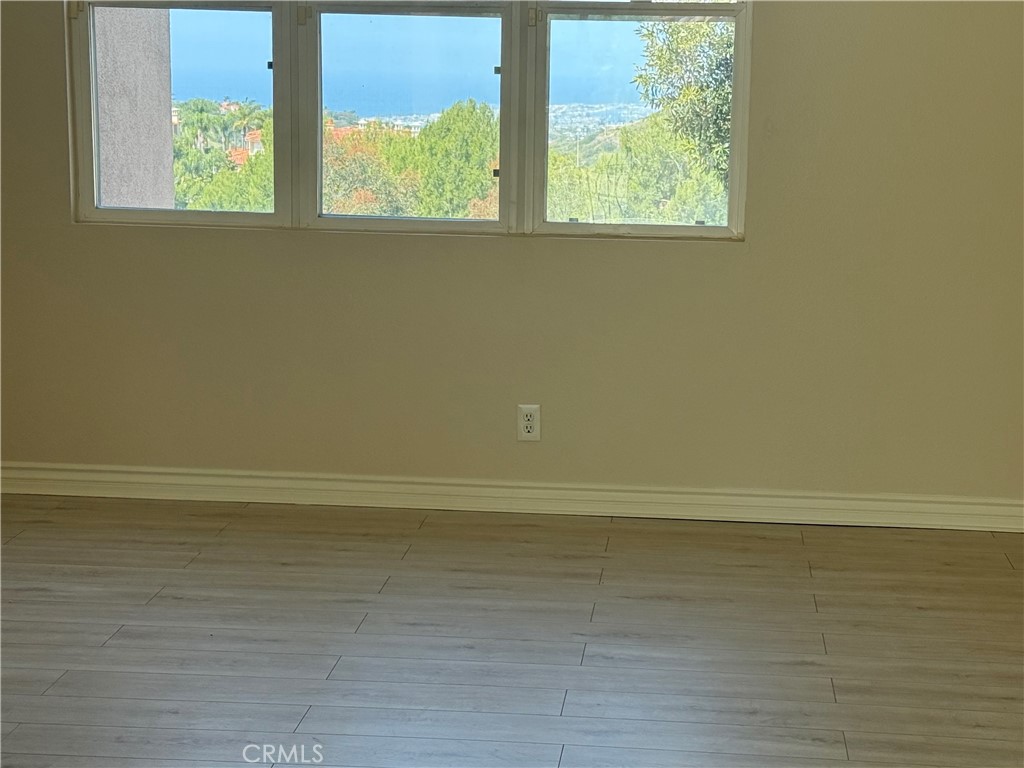 17 Savona Court
