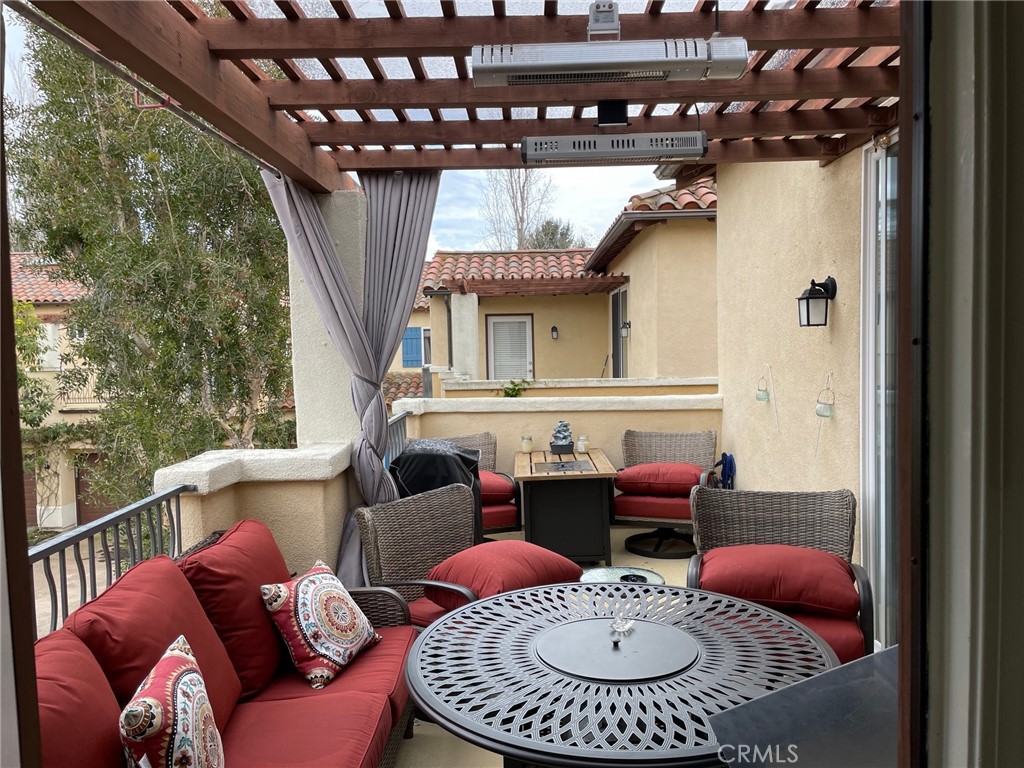 17 Savona Court