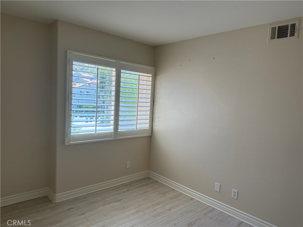 17 Savona Court