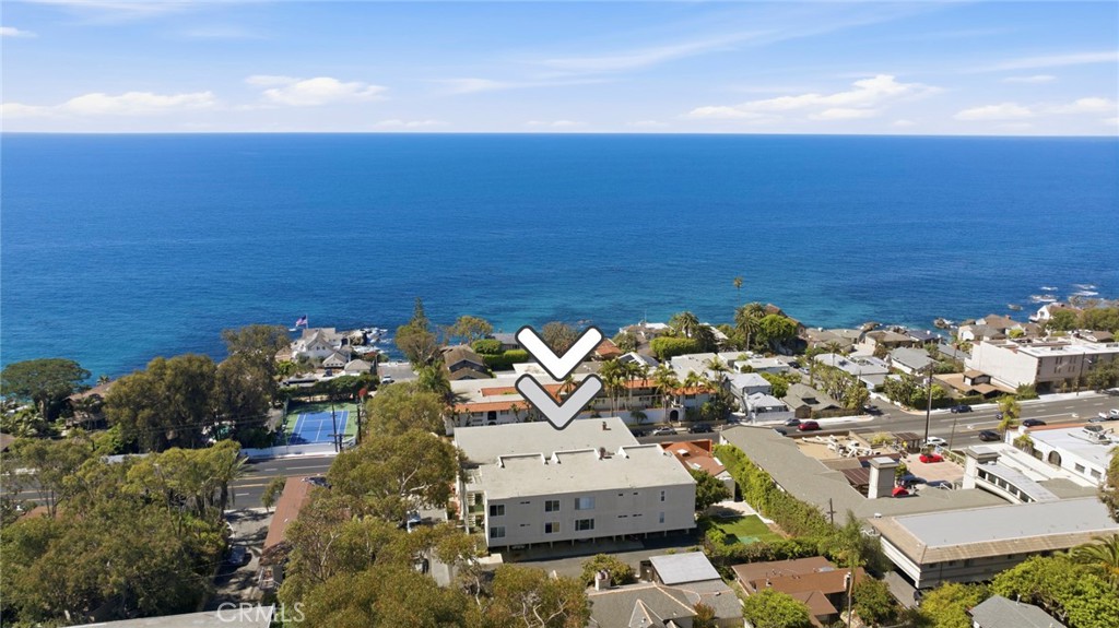 240 Moss Street 8