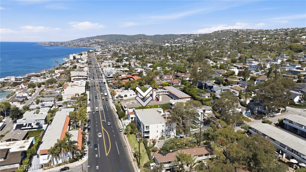 240 Moss Street 8