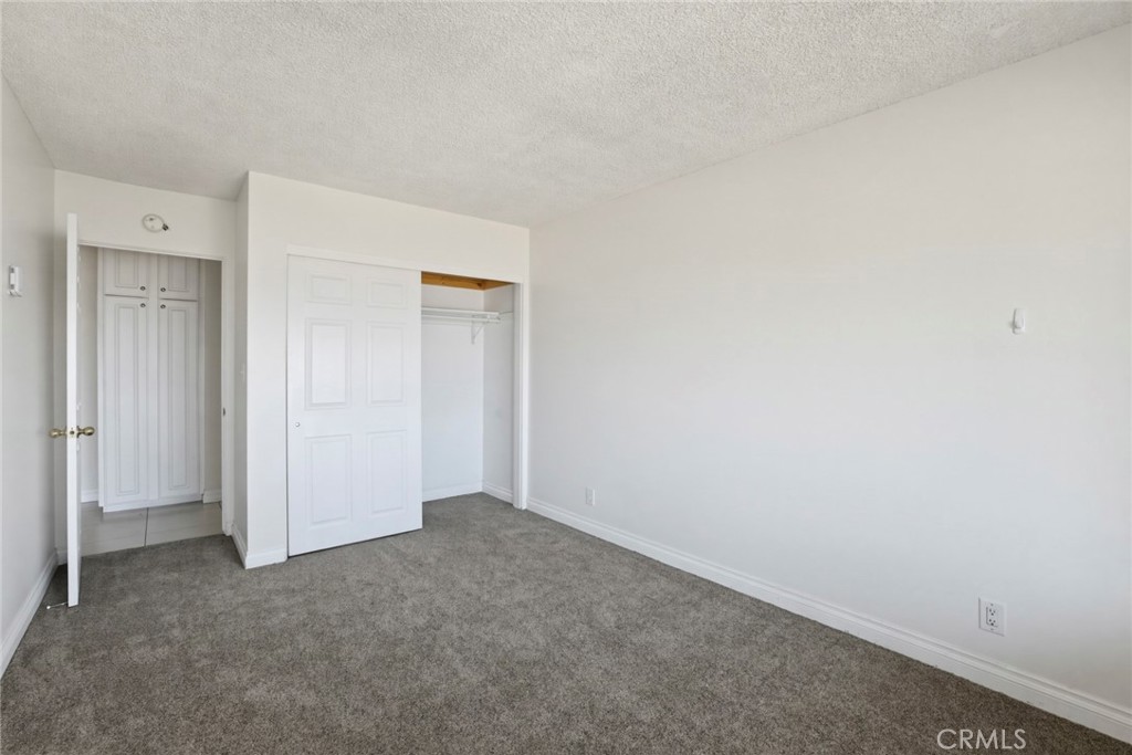 240 Moss Street 8