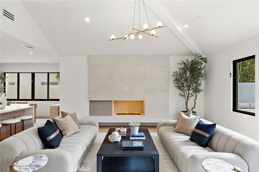 1312 Dover Drive
