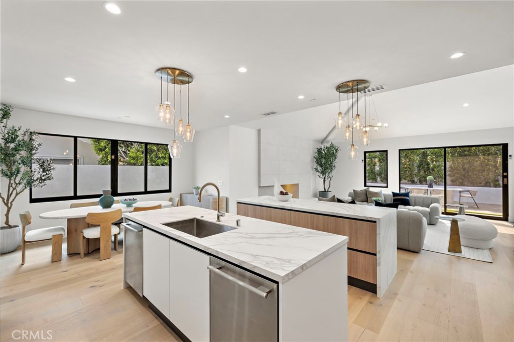 1312 Dover Drive