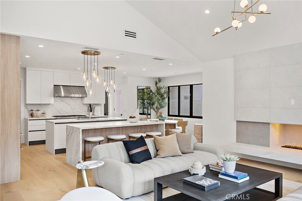 1312 Dover Drive