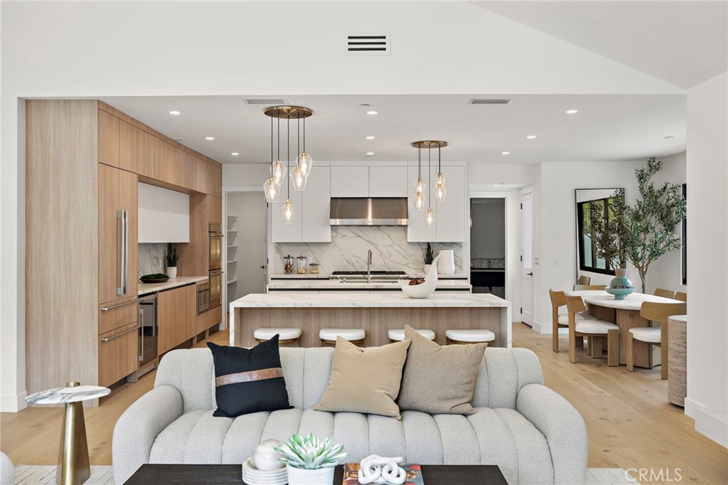 1312 Dover Drive