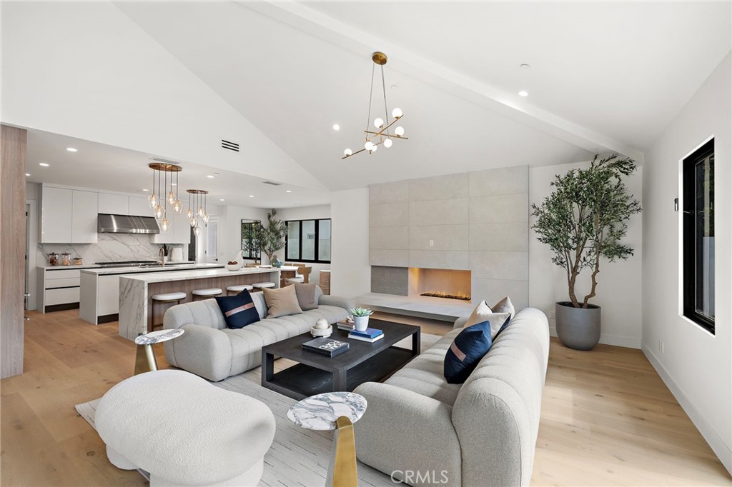 1312 Dover Drive