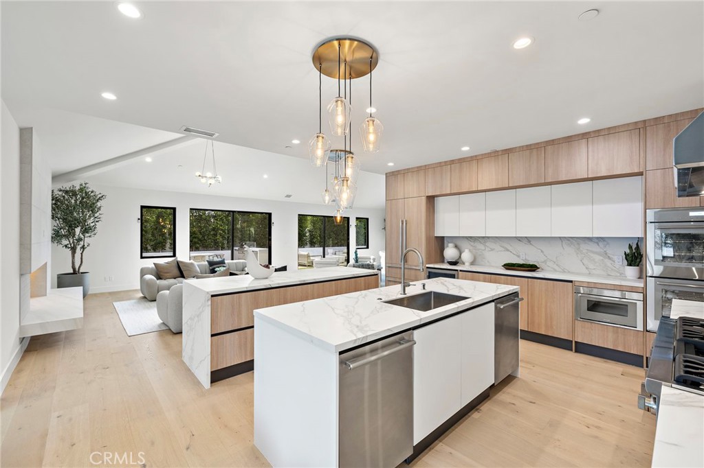 1312 Dover Drive