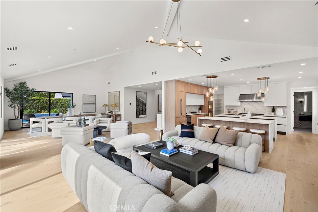 1312 Dover Drive