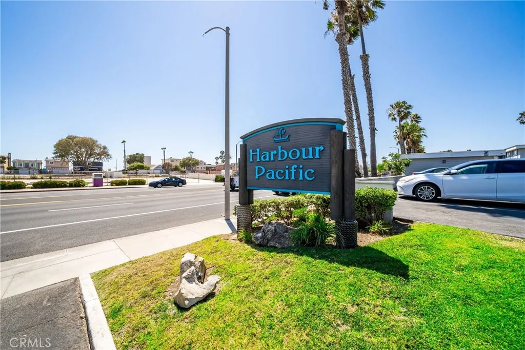 16932 Pacific Coast Highway Unit 102