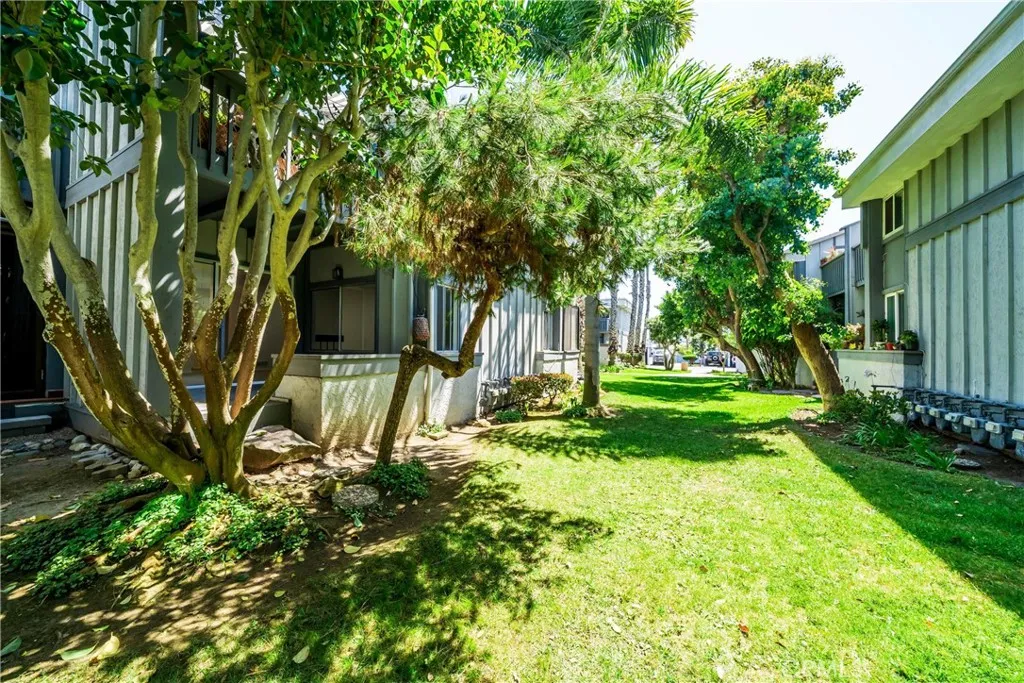 16932 Pacific Coast Highway Unit 102