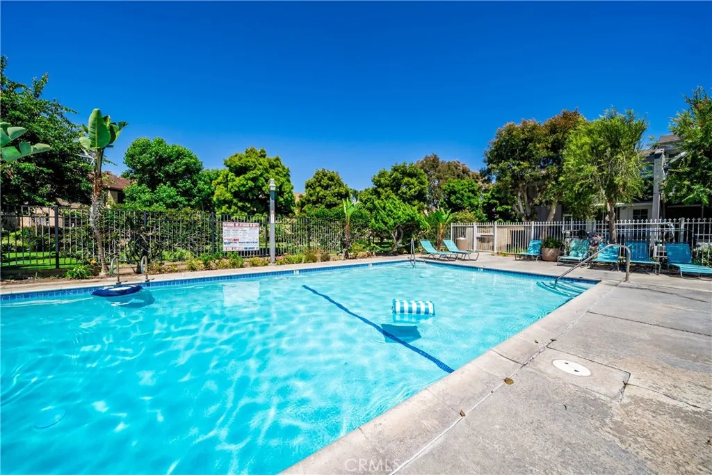 16932 Pacific Coast Highway Unit 102