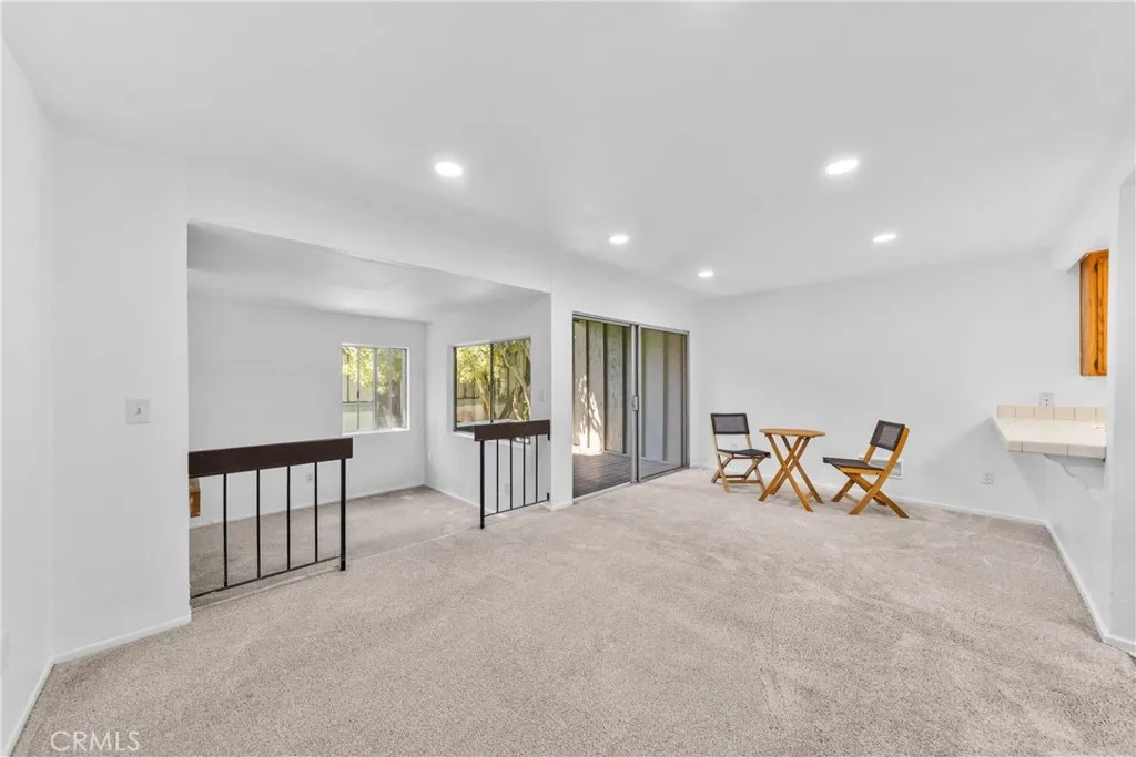 16932 Pacific Coast Highway Unit 102