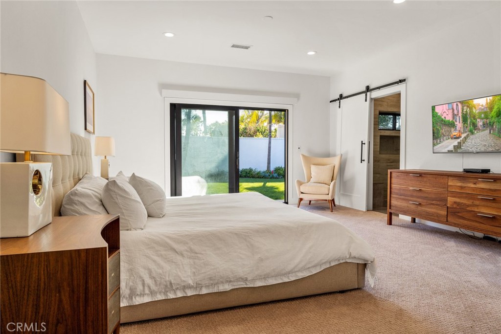 2402 Orchid Hill Place