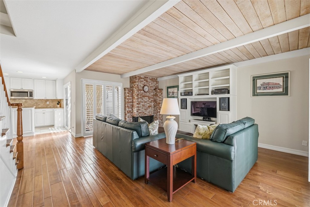 238 Walnut Street