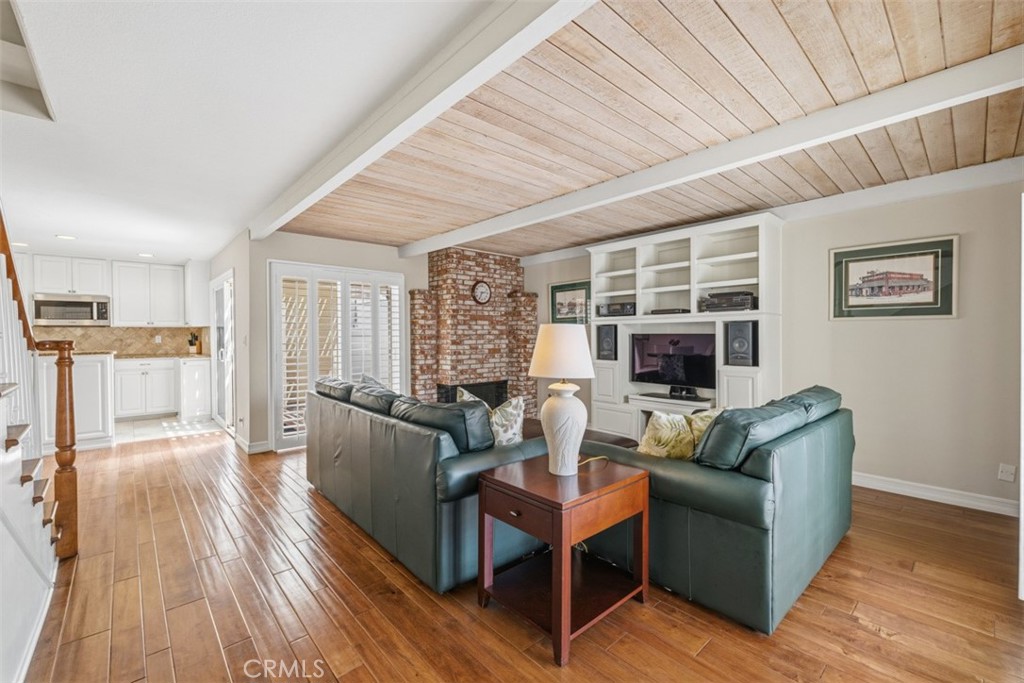 238 Walnut Street