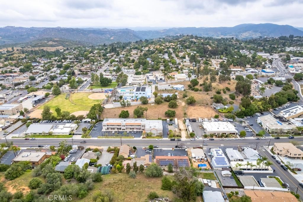 528 E Alvarado Street