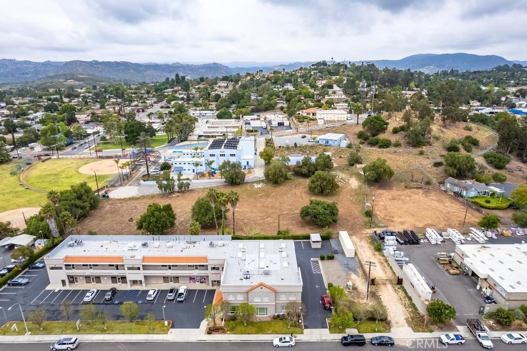 528 E Alvarado Street