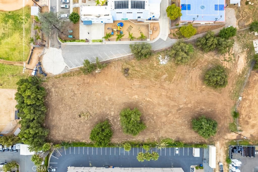 528 E Alvarado Street