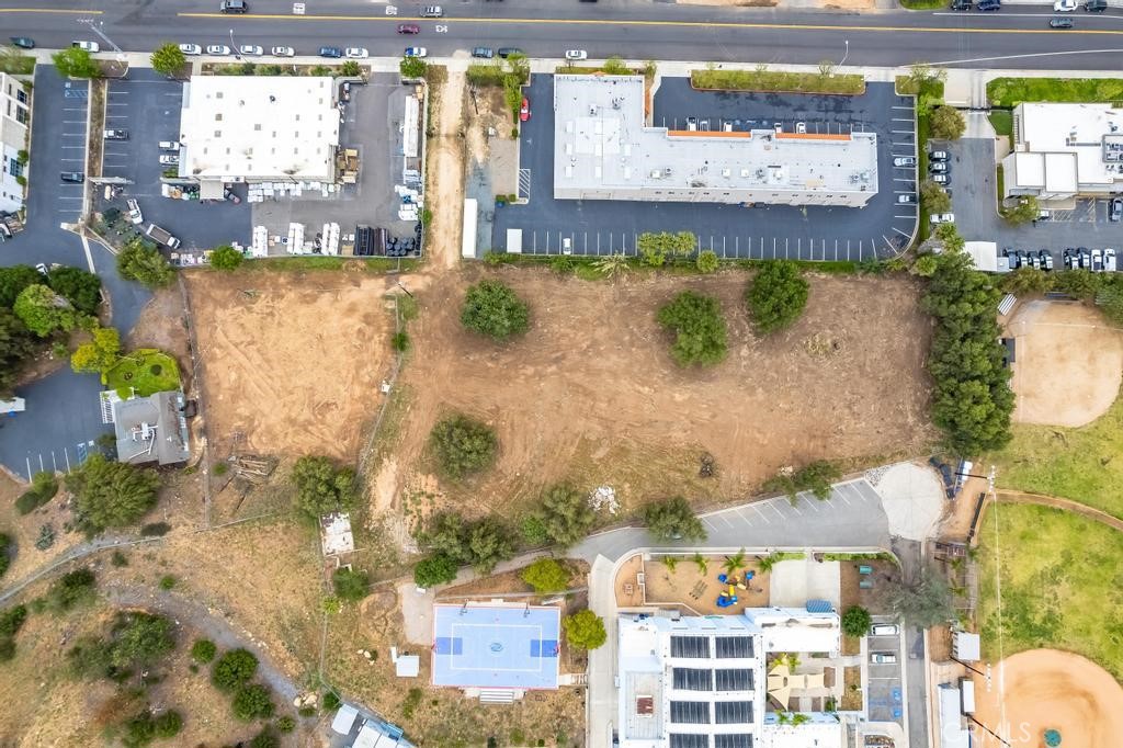 528 E Alvarado Street