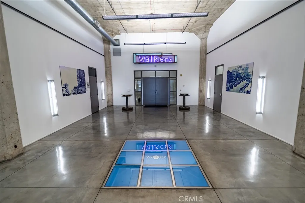 115 W 4th Street # 410