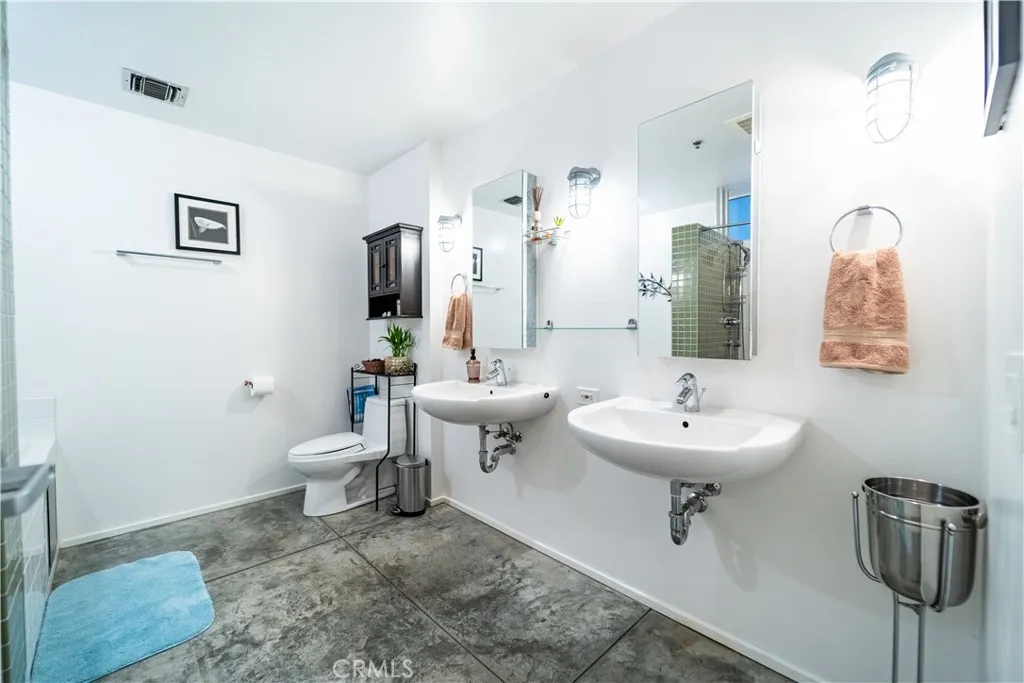 115 W 4th Street # 410
