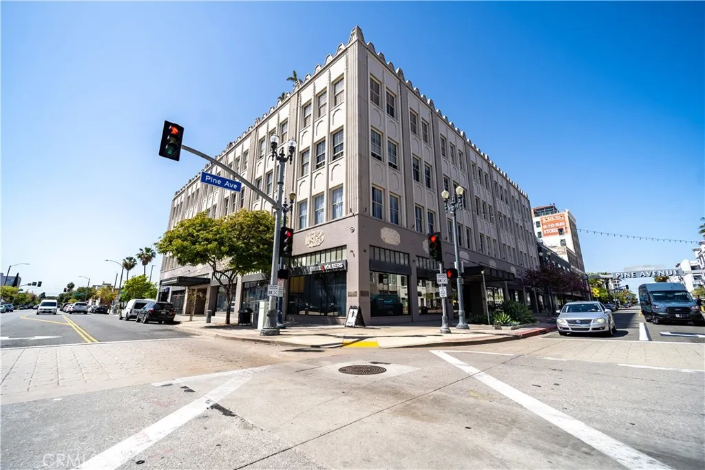 115 W 4th Street # 410