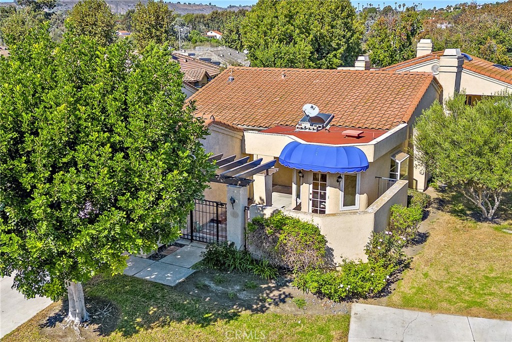 27651 Paseo La Ronda 11