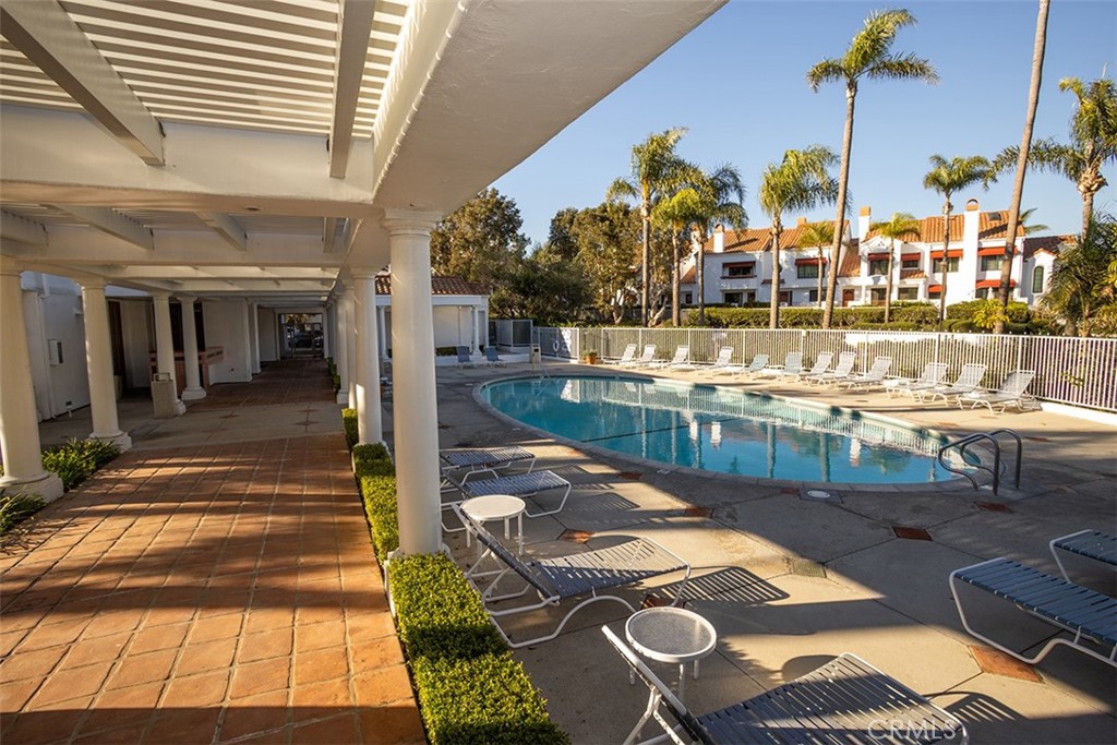 7532 Seaspring Drive 103