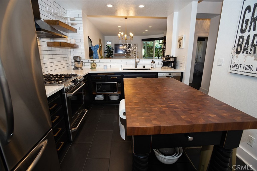 7532 Seaspring Drive 103